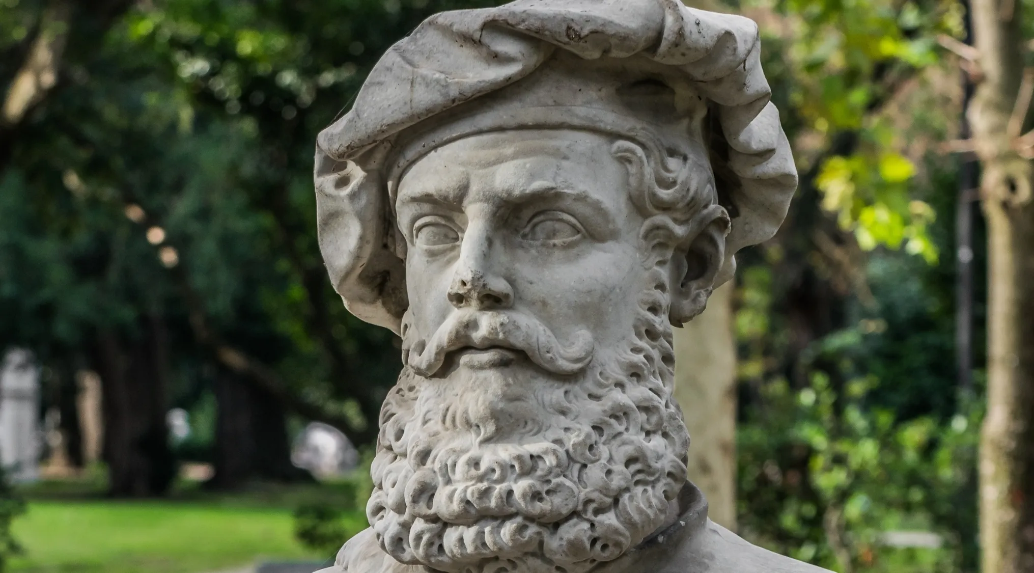 General knowledge for kids: A statue of a famous explorer, for a pool game question.