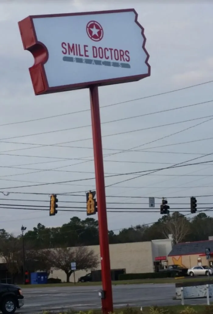 An Orthodontist's Office Used To Be A Blockbuster [hinesville, GA]