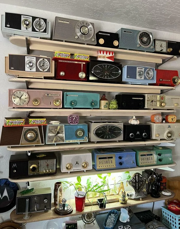 I'm Sharing My Collection Of Motorola Tube Radios