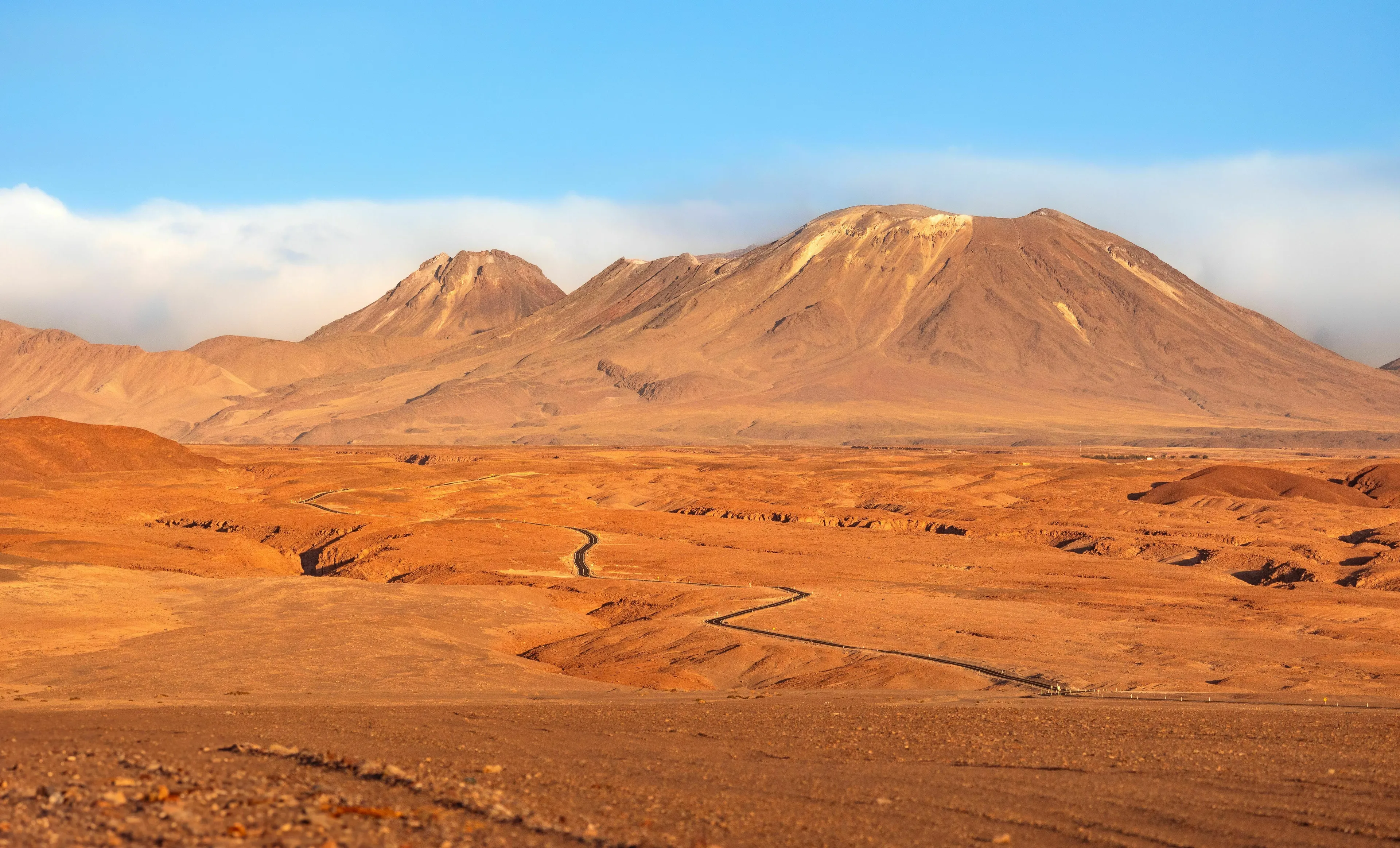 Five Letter General Knowledge Quiz: The vast and arid Atacama Desert landscape.