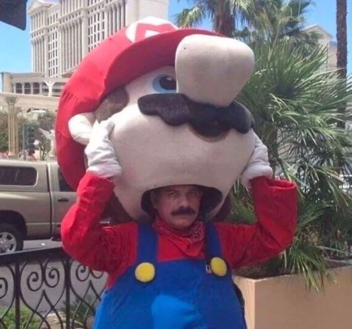 75 Funny Pictures That Somehow Keep Getting Weirder By The Second