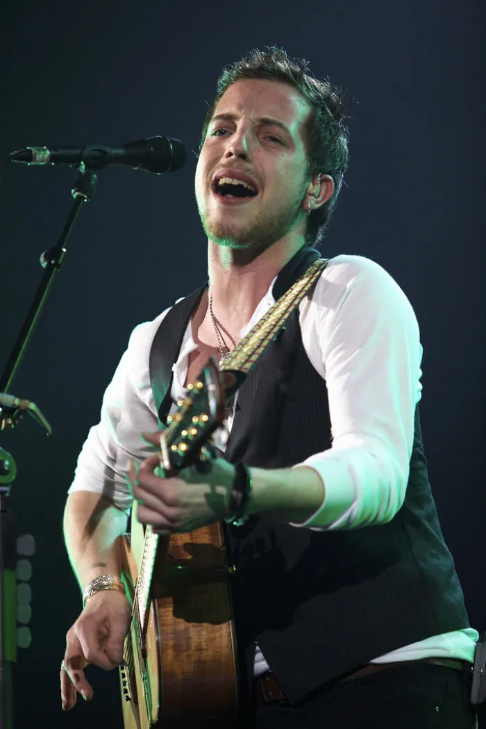 Singer and Songwriter James Morrison, 42