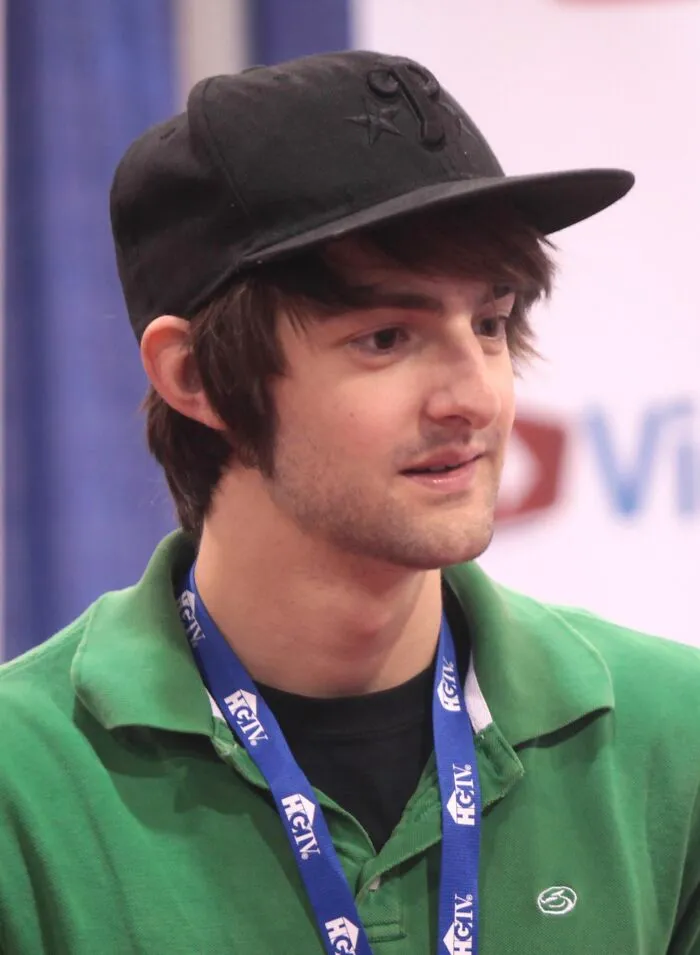 Singer and Songwriter Dave Days, 35