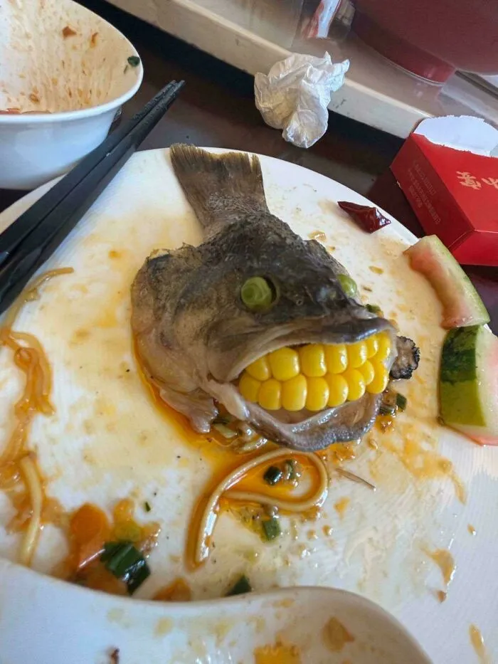 Cursed_dinner_decoration