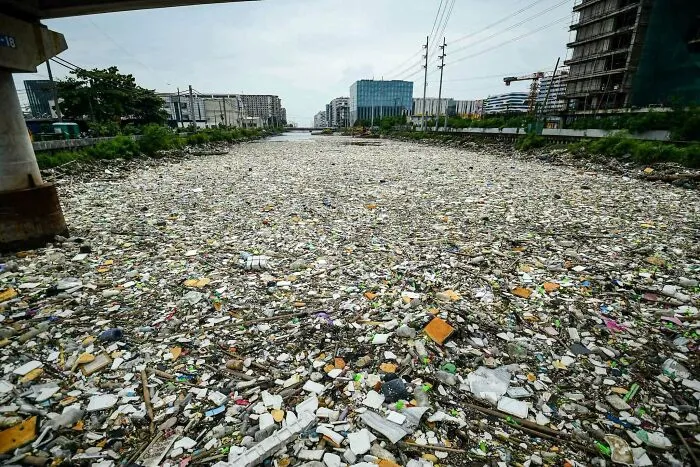 Trash Brought About By An Ongoing Monsoon Surge In The Philippines