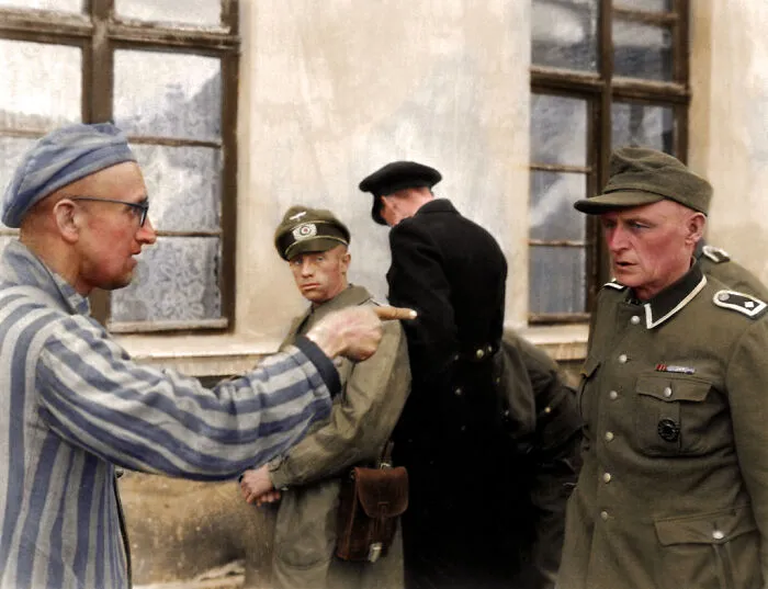 Russian Inmate Points An Identifying And Accusing Finger At A N**i Guard Who Was Especially Cruel Towards The Prisoners In Buchenwald Camp