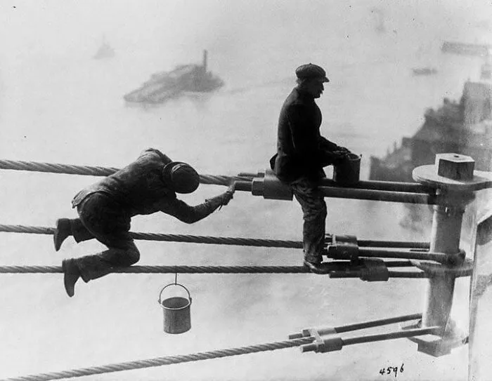 Brooklyn Bridge Painters At Work In 1915