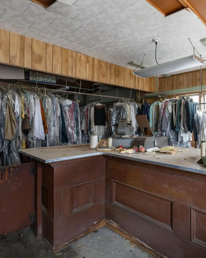 Abandoned Dry Cleaners