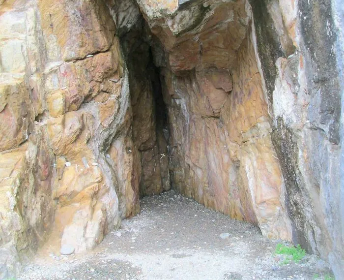 Before The Days Of Tripadvisor, On A Family Holiday To Scotland, We Spent Two Hours Walking To A Famous Cave Expecting It To Go Underground And Everything. This Is The Cave