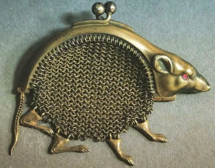 Rat Coin Purse By Paul Frey For The Famous 'Lacloche Freres' French Jewelers C. 1900-1905