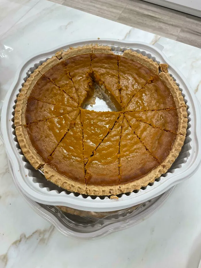Brought This Pie To An Office Potluck. My Coworker Sliced It Like This And Took From The Middle