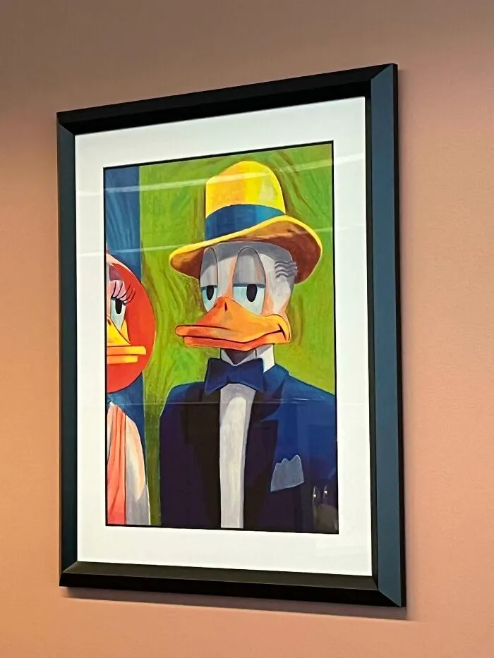 Boyfriend Sees This Art Everyday At Work And Loves It But We Can’t Seem To Find It Anywhere. We Want One For Our Home Because It’s Just So Silly. Please Help 😩