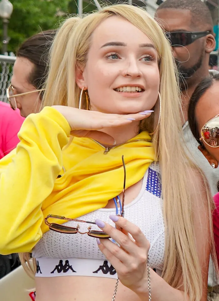 Singer-Songwriter Kim Petras, 34