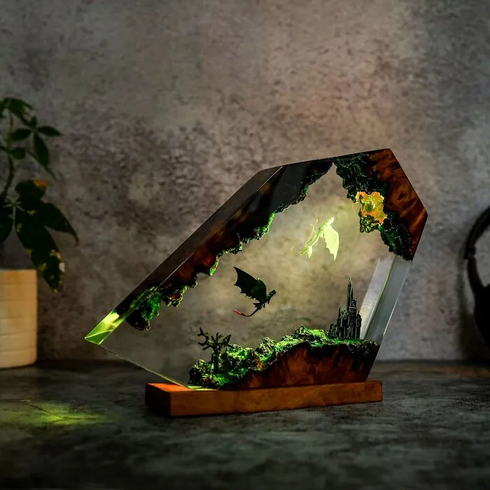 Just Finished A Resin Lamp For My Friend's Birthday. She Is A Huge Fan Of Toothless. What Do You Think?