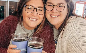 25 Couples Whose Resemblance Has People Asking “Are They Siblings?” As Experts Explain The Phenomenon