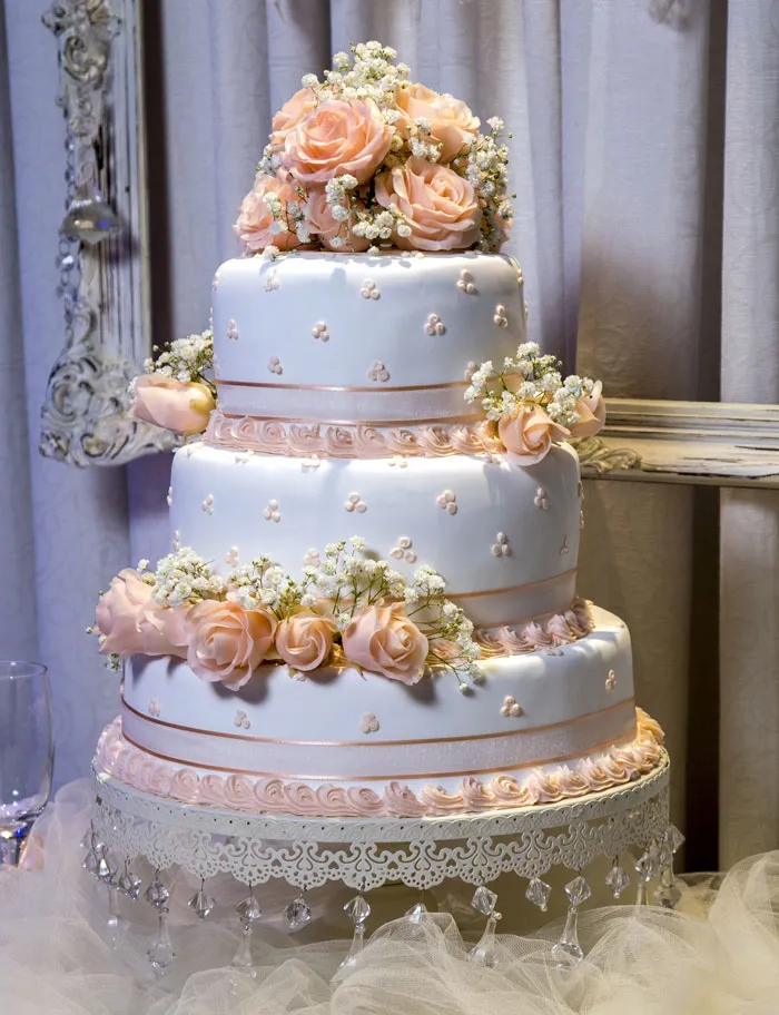 The One Where My Cousin Almost Cancelled My Cake Order As A "Prank"