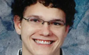 He Crashed His Car Into A Ditch And Spent 47 Minutes On The Phone — Then Something Happened That Investigators Still Can’t Explain