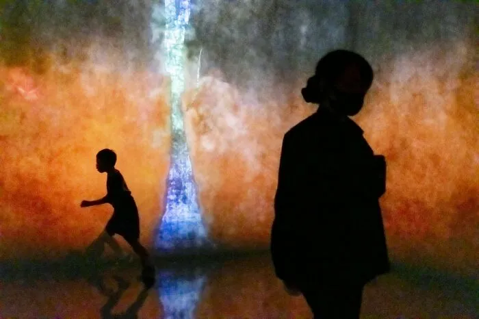 Honorable Mention: The Crossing By Eléonore Botton