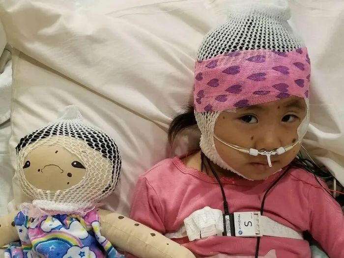 This Woman Custom-Makes Dolls To Look Like The Children Who Will Receive Them (20 New Pics)