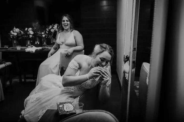 My Bestie Laughing At Me While I Attempt To Not Get Any Last Minute Sandwich On My Dress Before Walking Down The Aisle 😅 It’s Still One Of Our Favorite Photos Together 🥰