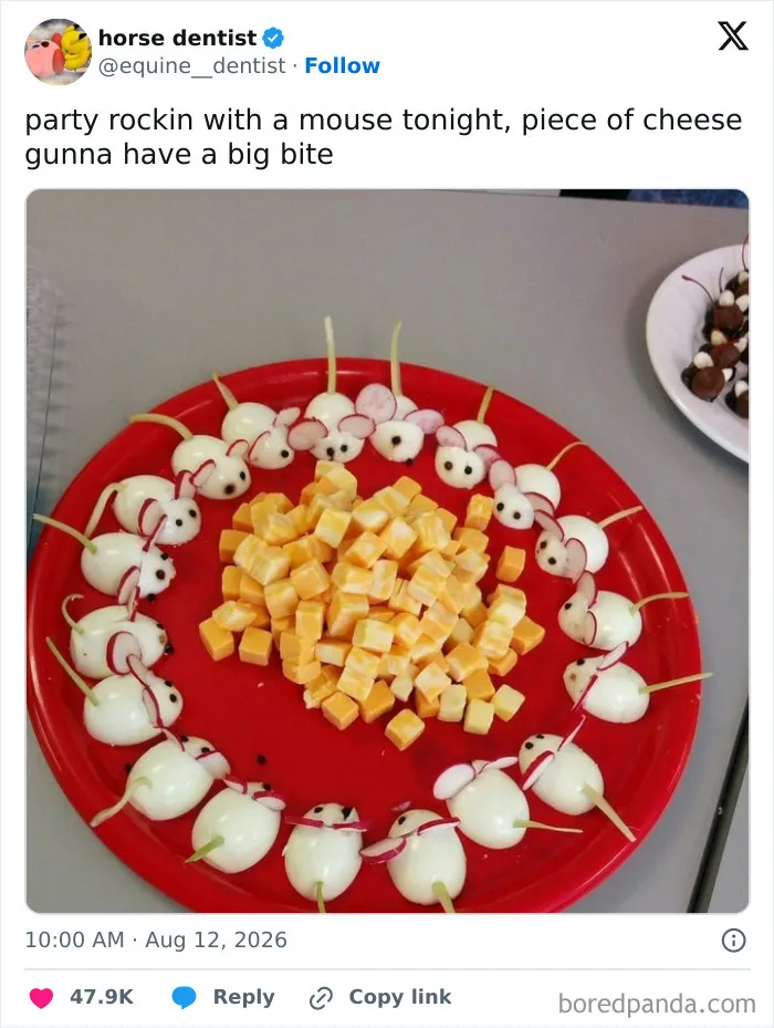 Funny-Hilarious-Tweets-August
