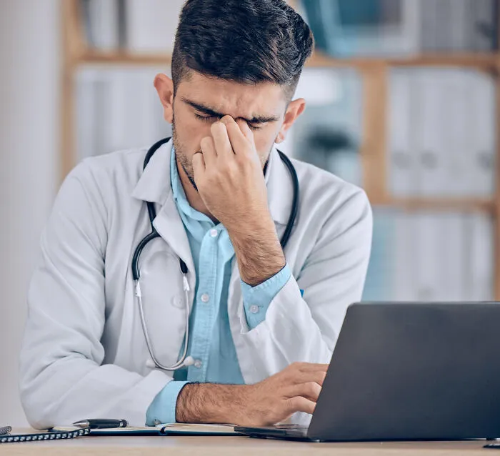75 Medical Field Workers Share Things They Wish More People Understood