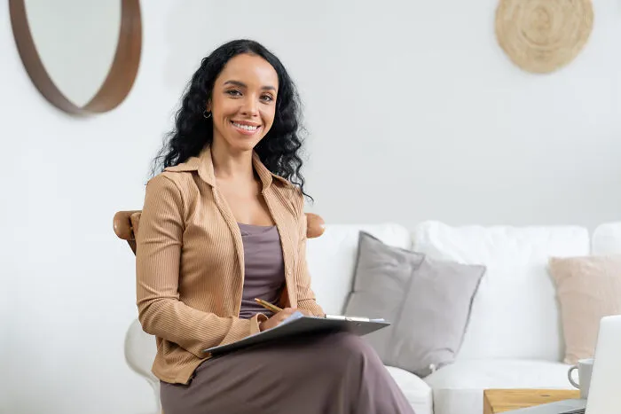 95 People Who Fired Their Therapists Explain What Finally Made Them Do It