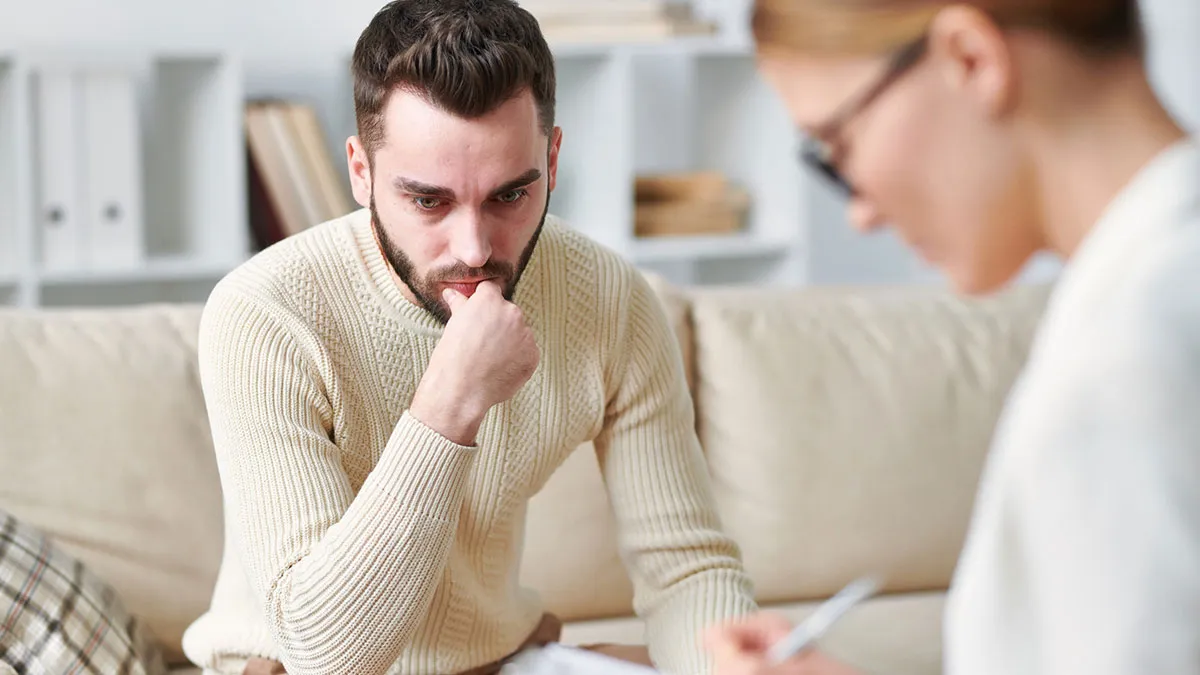 Woman Questions Marriage Of 2 Years After Seeing Husband's Ex, Her Therapist Also Agrees, He's Hurt 