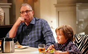 Fans In Absolute Disbelief After Hit Sitcom's Child Star Looks Unrecognizable At 15: "Has It Been That Long?"