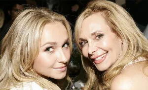 Hayden Panettiere’s Furious Mother Blasts Boyfriend With Violent History Brian Hickerson After Tragic Passing
