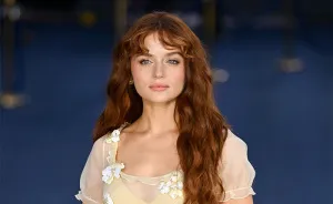 Joey King Flashed Her Underwear At Movie Premiere, Then Got Hit With Plastic Surgery Accusations