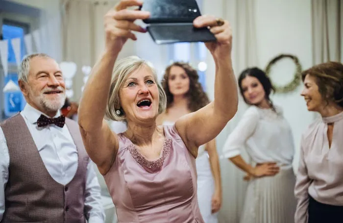 53 Mother-In-Law Stories That Make Awkward Family Dinners Sound Like A Dream