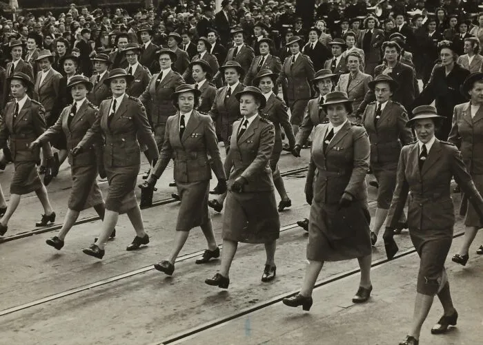 46 Unsolved Mysteries From WWII To Send You Down The Rabbit Hole