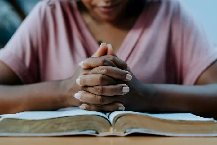 78 Ex-Cult Members Share The Strangest Things They Were Expected To Do And Believe