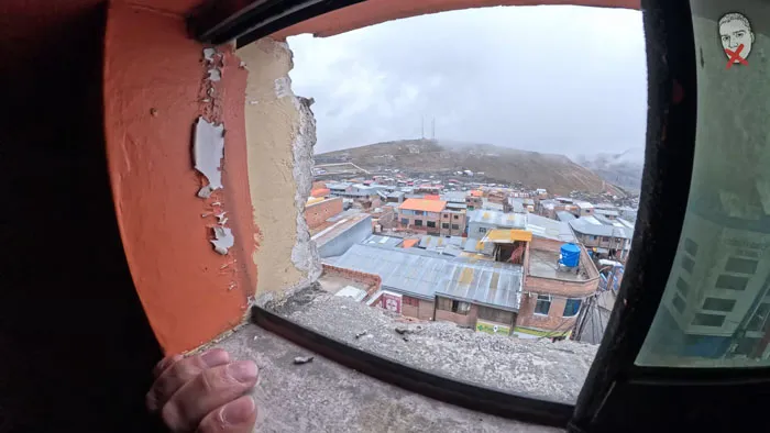 YouTuber’s Trip To This Dangerous Town In Peru Literally Sends Shivers Even Through The Screen