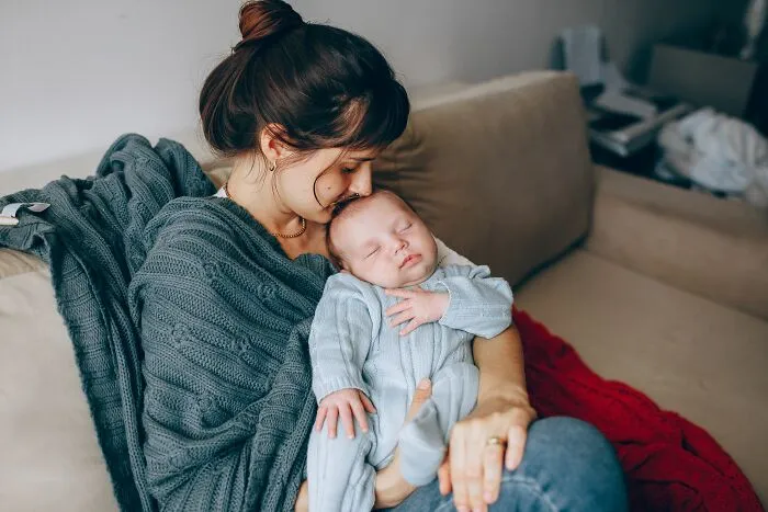 59 Women Get Really Honest About What “Young And Dumb” Decision Still Keeps Them Up At 3 AM
