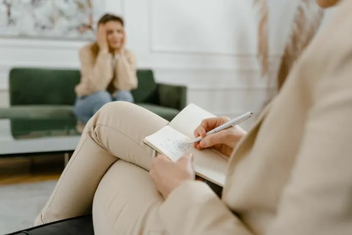 59 Women Get Really Honest About What “Young And Dumb” Decision Still Keeps Them Up At 3 AM