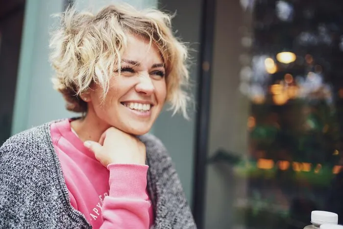 59 Women Get Really Honest About What “Young And Dumb” Decision Still Keeps Them Up At 3 AM