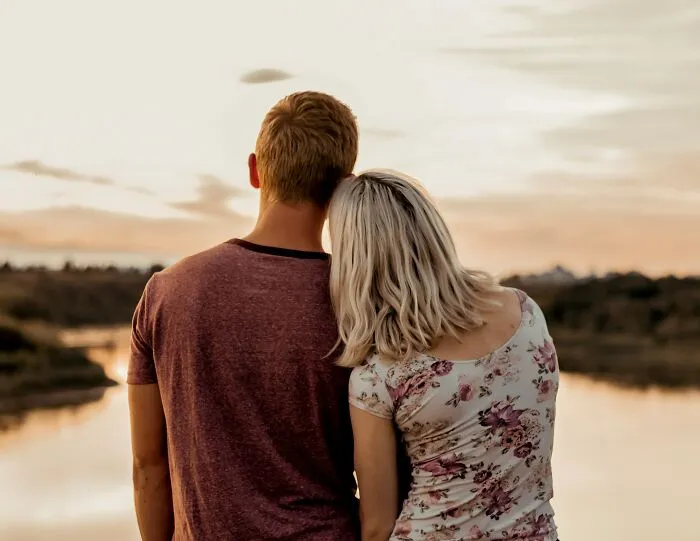 59 Women Get Really Honest About What “Young And Dumb” Decision Still Keeps Them Up At 3 AM