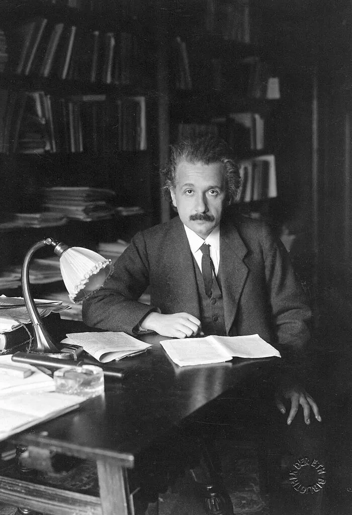 $11.65 Million, The Einstein–besso Manuscript