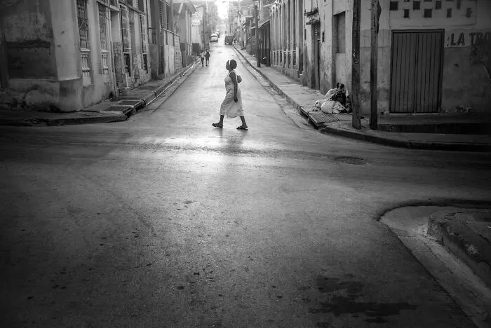 Photographer David Saxe Spent 3 Trips Capturing The Real Cuba, And Here Are 20 Photos
