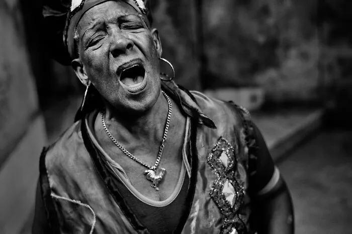 Photographer David Saxe Spent 3 Trips Capturing The Real Cuba, And Here Are 20 Photos