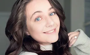 Woman Learns She Has Down Syndrome At 23 After Doctor Notices Something Unexpected