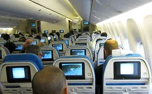 “There’s A Place In Hell For People Like You”: 27 Entitled Parents Who Got A Reality Check At 30,000 Feet