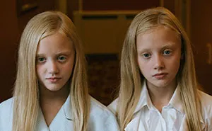 Woman Finally Reveals The Biggest Lie She And Her Twin Told, Expects Mom To Laugh