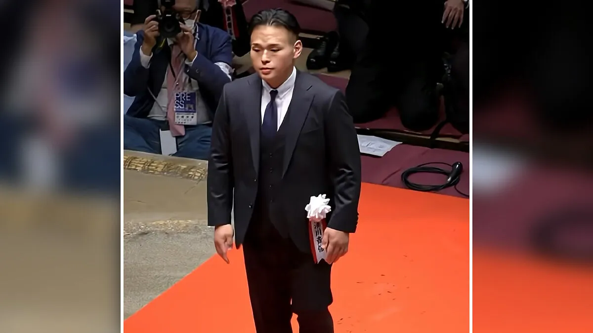 Sumo Wrestling Champion Stuns With Weight Loss Transformation After Retirement: "Freakishly Disciplined"