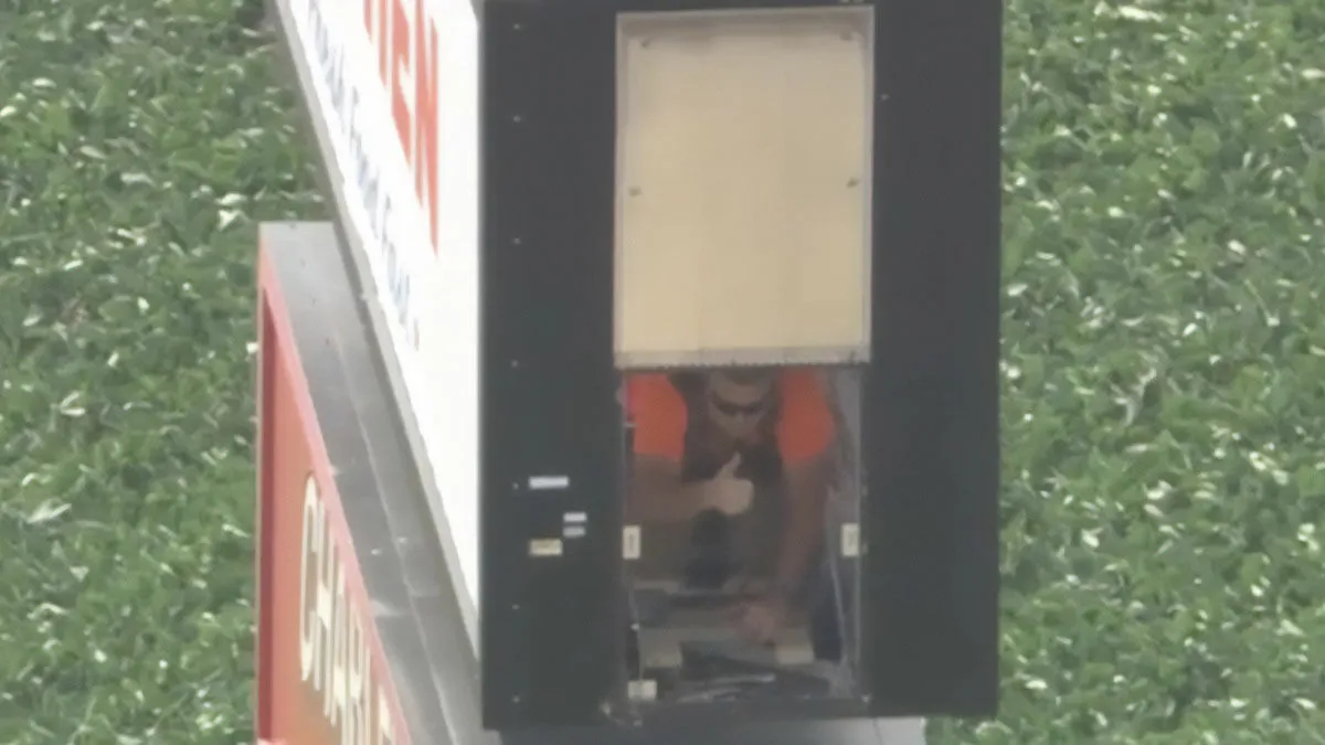 Terrified Electrician Records Goodbye Message For Family After Getting Stuck Inside 130ft High Sign