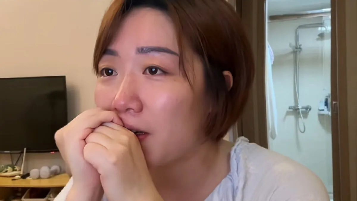 Mom Tried Setting Her Up With a Man Over 50, Then She Opened Up About China's Painful "Leftover Women" Label