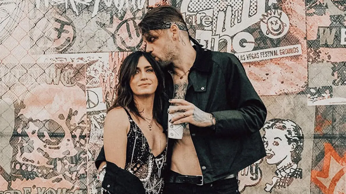 Rock Star Emerges Unrecognizable After Coming Out As Gay Despite 14-Year Marriage