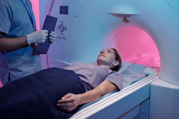 72 Times Doctors Made Their Patients Wonder How They Got Their Medical License